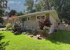 93 NORTH PARK CRESCENT | Woodstock Ontario | Slide Image Four