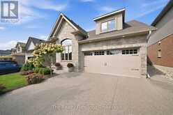 247 DIEPPE DRIVE | Woodstock Ontario | Slide Image One