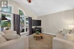 79 POTTERS WAY | Woodstock Ontario | Slide Image Eight