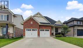 92 DEREHAM DRIVE | Tillsonburg Ontario | Slide Image Thirty