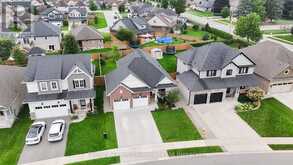 92 DEREHAM DRIVE | Tillsonburg Ontario | Slide Image Three