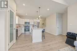 92 DEREHAM DRIVE | Tillsonburg Ontario | Slide Image Eight