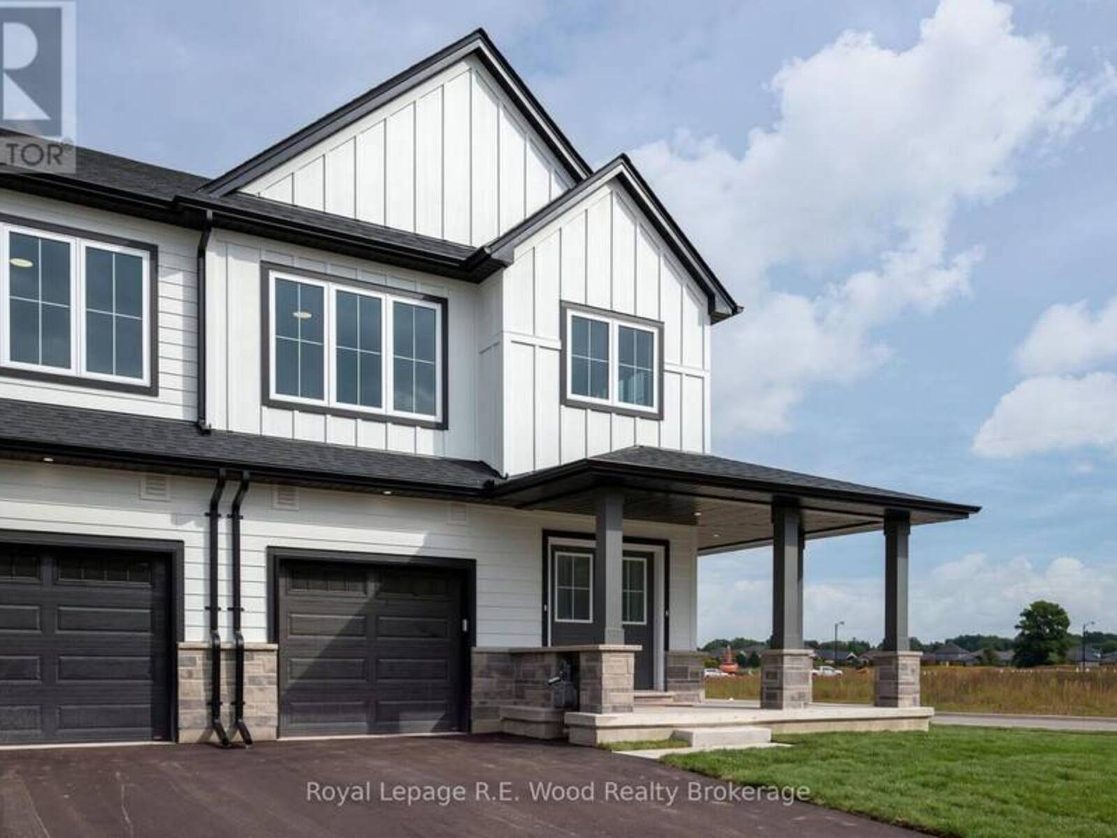 13 HOYLAKE ROAD, St. Thomas, Ontario N5R 0R9