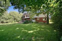 102 GLENN AVENUE N | Woodstock Ontario | Slide Image Thirty-five
