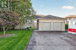 35 BEECH BOULEVARD | Tillsonburg Ontario | Slide Image Two