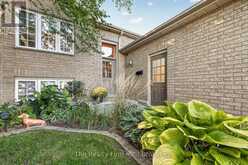 35 BEECH BOULEVARD | Tillsonburg Ontario | Slide Image Four