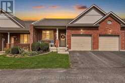 5 - 19 ANDERSON STREET | Woodstock Ontario | Slide Image Two