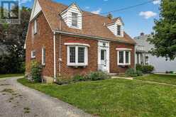 143 CHARLES STREET E | Ingersoll Ontario | Slide Image Two