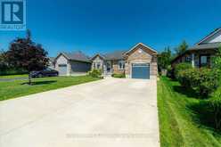 87 IRVING DRIVE | Norwich Ontario | Slide Image Four