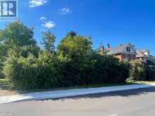 199 WELLINGTON STREET N | Woodstock Ontario | Slide Image Five