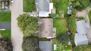 9 PARKSIDE DRIVE | Tillsonburg Ontario | Slide Image Thirty-three