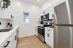 16 REDAN STREET | London Ontario | Slide Image Eight