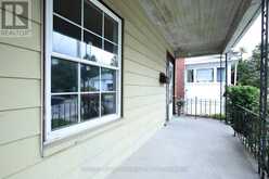 60 MANITOBA STREET | St. Thomas Ontario | Slide Image Four