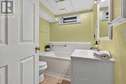 43 DUNDEE COURT | London Ontario | Slide Image Thirty-five
