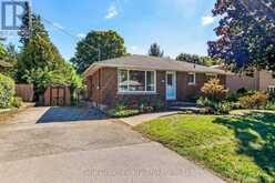 224 FIFTH AVENUE | Woodstock Ontario | Slide Image One
