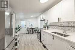 17 DOVER STREET | Woodstock Ontario | Slide Image Fifteen