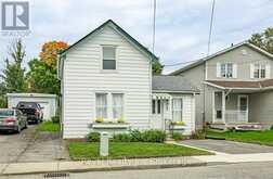 17 DOVER STREET | Woodstock Ontario | Slide Image Two