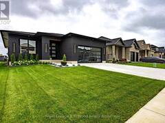 7 SYCAMORE DRIVE Tillsonburg Ontario, N4G 5S3