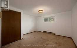 111 BRIARHILL DRIVE | Stratford Ontario | Slide Image Thirty