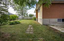 111 BRIARHILL DRIVE | Stratford Ontario | Slide Image Thirty-six