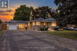 845 SLOANE STREET | Woodstock Ontario | Slide Image Two