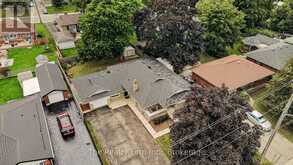 845 SLOANE STREET | Woodstock Ontario | Slide Image Eight