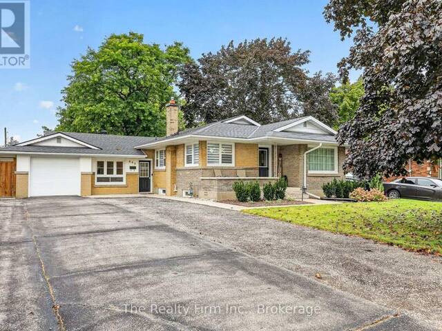 845 SLOANE STREET Woodstock Ontario, N4S 5C3 - 3 Bedrooms Home For Sale