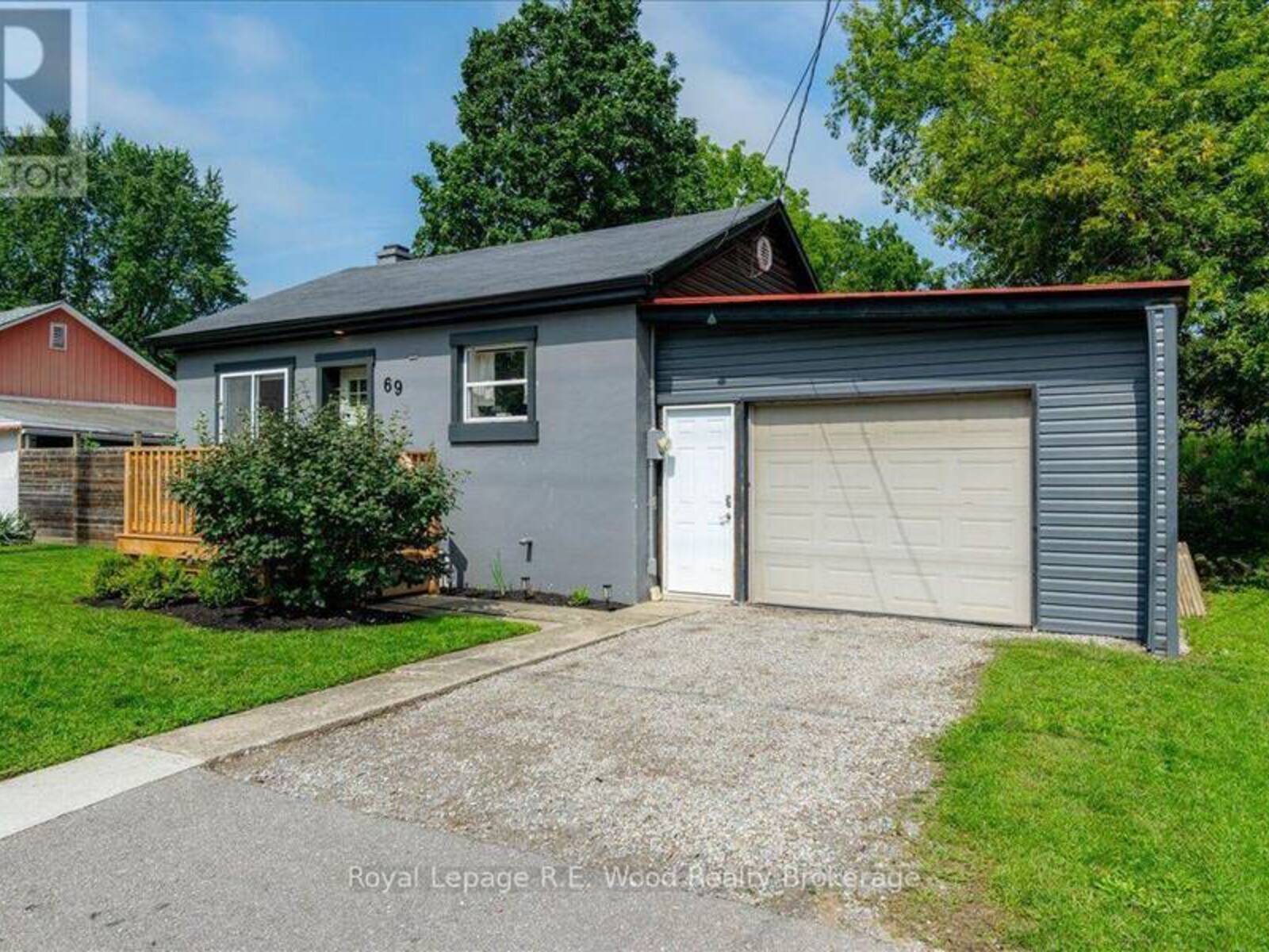 69 ANN STREET, Delhi, Ontario N4B 1H6