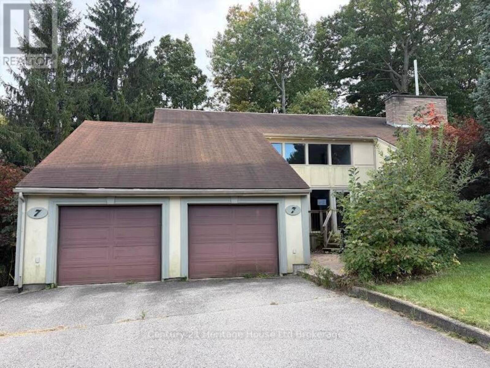 7 THISTLE COURT, Tillsonburg, Ontario N4G 2S8