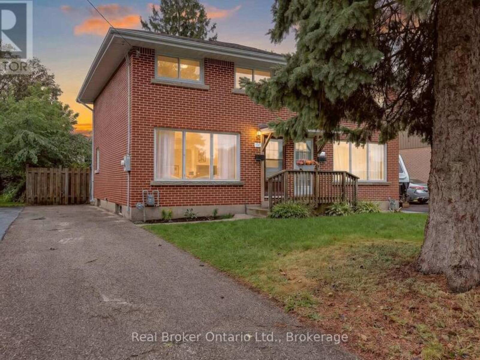 1012 WARWICK STREET, Woodstock, Ontario N4S 4S2