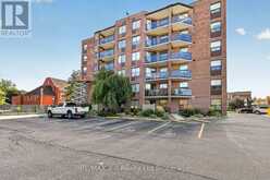 406 - 217 THAMES STREET S | Ingersoll Ontario | Slide Image Four