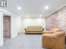 715101 OXFORD ROAD 4 | Woodstock Ontario | Slide Image Twenty-four