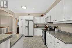 796 SPRINGBANK AVENUE N | Woodstock Ontario | Slide Image Sixteen