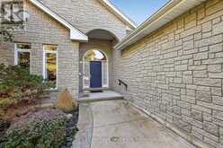 796 SPRINGBANK AVENUE N | Woodstock Ontario | Slide Image Eight