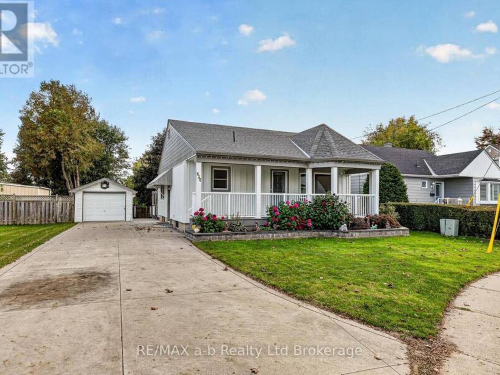 830 MAPLE AVENUE, Woodstock, Ontario N4S 2A6