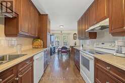 15 - 537 NOVA SCOTIA COURT S | Woodstock Ontario | Slide Image Eight