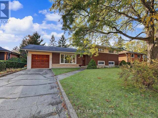 20 PINECREST AVENUE Cambridge Ontario, N1R 2Y8 - 3 Bedrooms Home For Sale