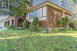 2 CRANBERRY ROAD | Tillsonburg Ontario | Slide Image Two