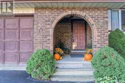 2 CRANBERRY ROAD | Tillsonburg Ontario | Slide Image Three