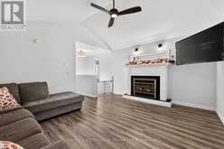 10 POTTERS WAY | Woodstock Ontario | Slide Image Two