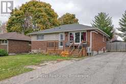 824 DEVONSHIRE AVENUE | Woodstock Ontario | Slide Image Four