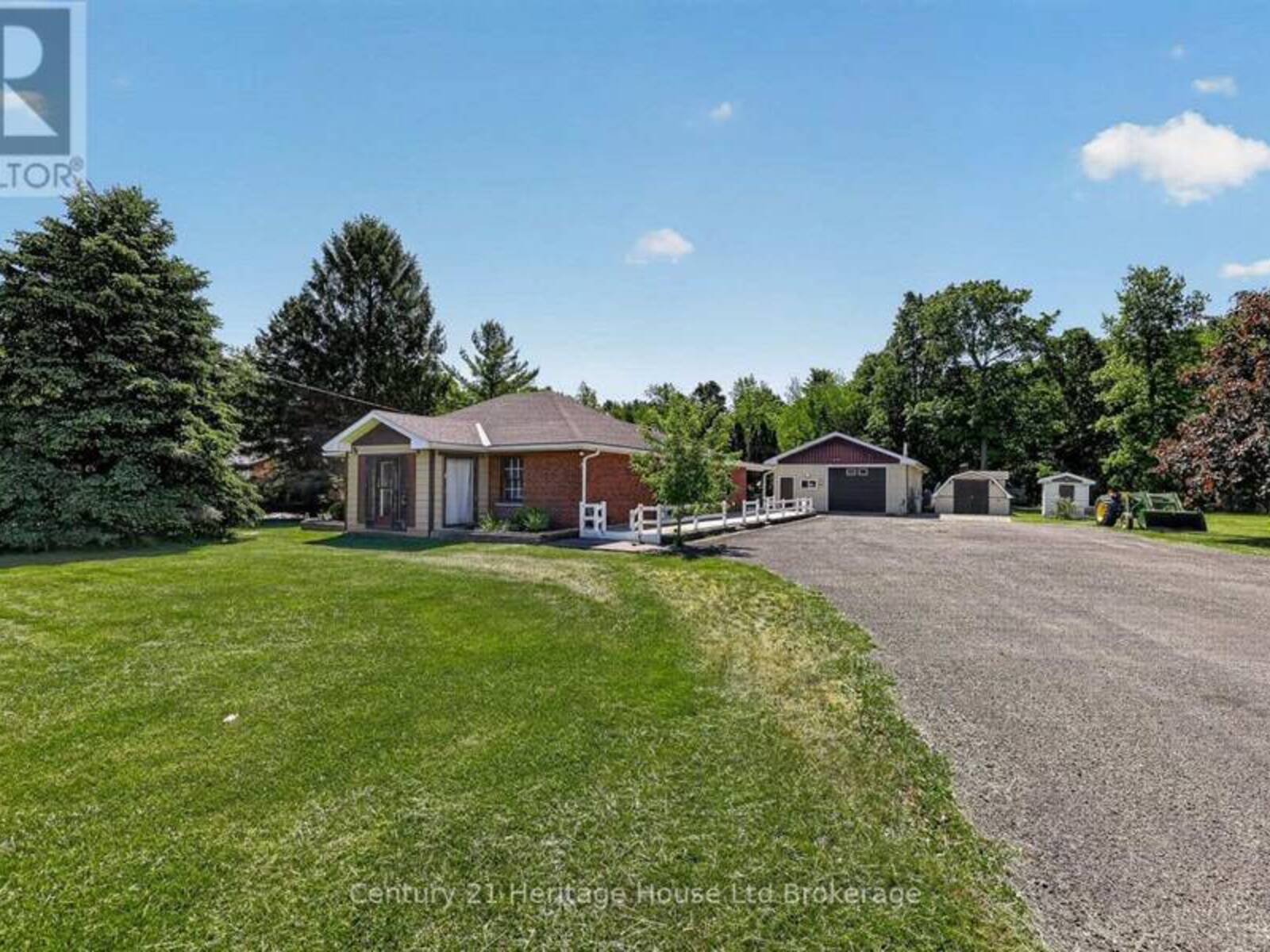 15067 ELGINFIELD ROAD, Lucan Biddulph, Ontario N0M 1V0
