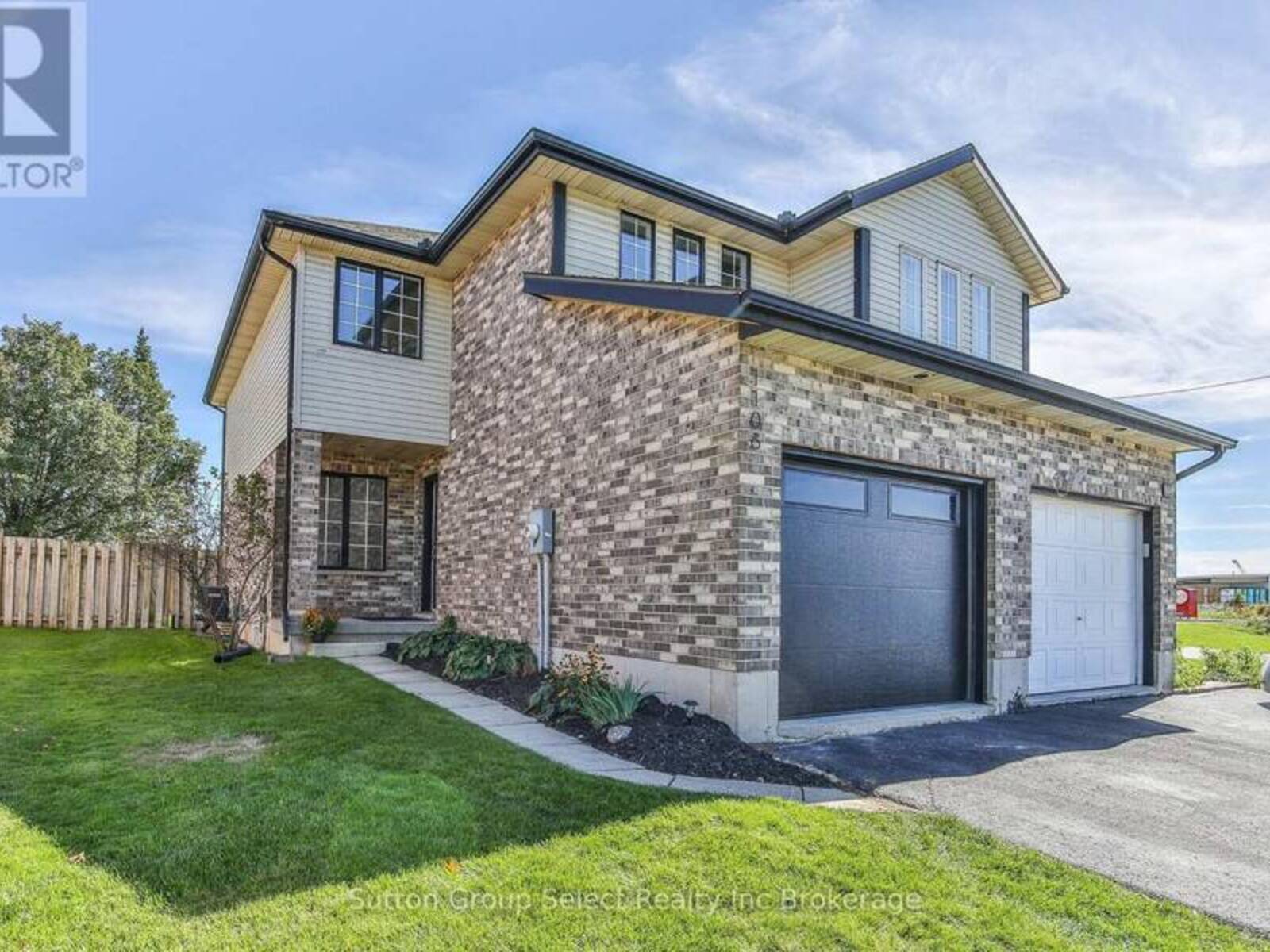 1106 NELLIS STREET, Woodstock, Ontario N4T 1N4
