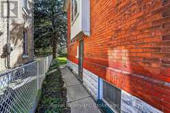596 KING STREET | Woodstock Ontario | Slide Image Thirty-two