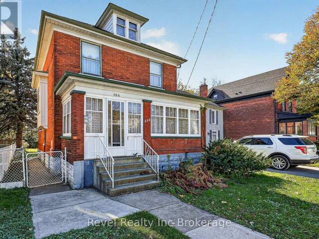 596 KING STREET Woodstock Ontario, N4S 1N3 - 4 Bedrooms Home For Sale