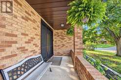 75 PARKWOOD DRIVE | Tillsonburg Ontario | Slide Image Four