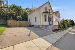 17 DOUGLAS STREET | Woodstock Ontario | Slide Image Two