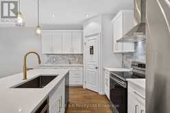21 CHAMBERLAIN AVENUE | Ingersoll Ontario | Slide Image Eight