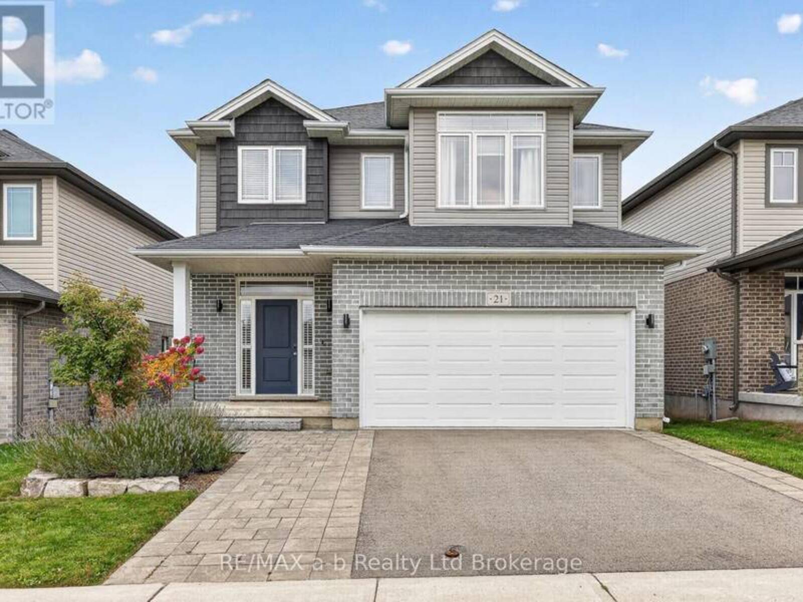 21 CHAMBERLAIN AVENUE, Ingersoll, Ontario N5C 0C6