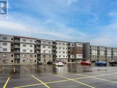 2550 SANDWICH WEST PARKWAY Unit# 511 LaSalle Ontario, N9H 0M2